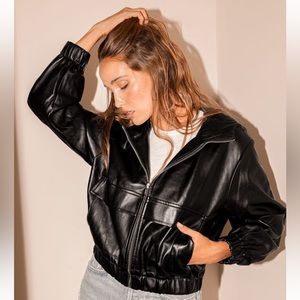 🆕 Lulu’s Atomic Black Vegan Leather Bomber Jacket
